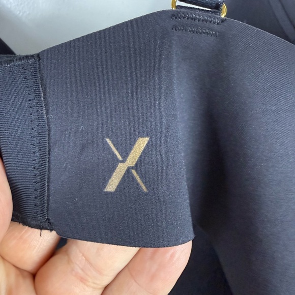 Knix Bra Black Size 8 EVBRA101 Adjustable Straps‎ Excellent - Picture 5 of 5